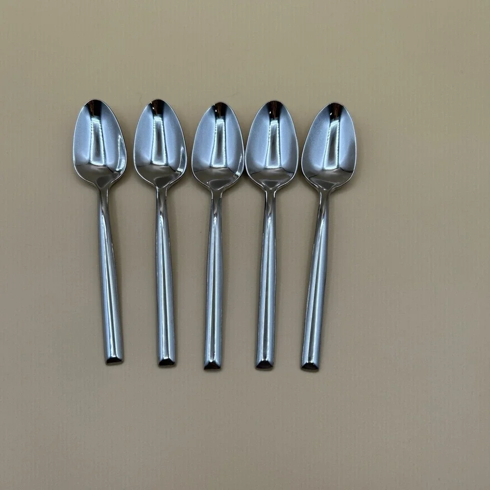 Oneida Stainless Flatware Urbana Teaspoons Set of 5 New Glossy Modern